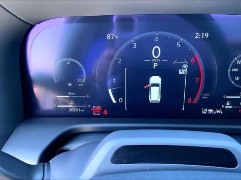 Used 2024 Lexus GX 550 w/ Accessory Package (Z1) image 22