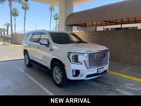 Certified 2024 GMC Yukon Denali AWD/4WD image 3