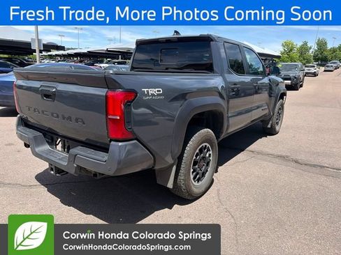 Used 2024 Toyota Tacoma TRD Off-Road w/ TRD Off Road Upgrade Package AWD/4WD image 7