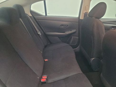 Used 2024 Nissan Sentra S FWD image 19