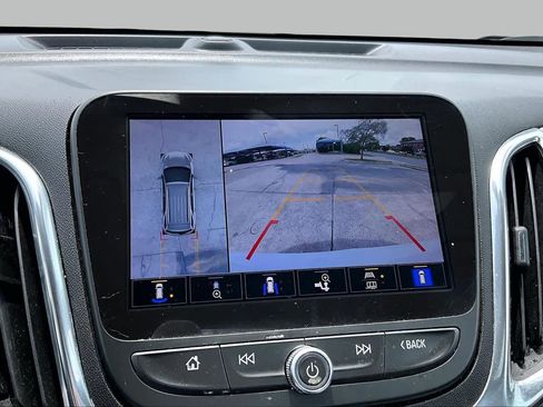 Used 2022 Chevrolet Equinox LT FWD image 27
