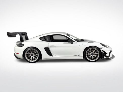 Used 2024 Porsche 718 Cayman GT4 RS RWD image 8