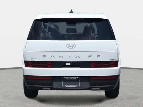 Used 2026 Hyundai Santa Fe SE FWD image 6