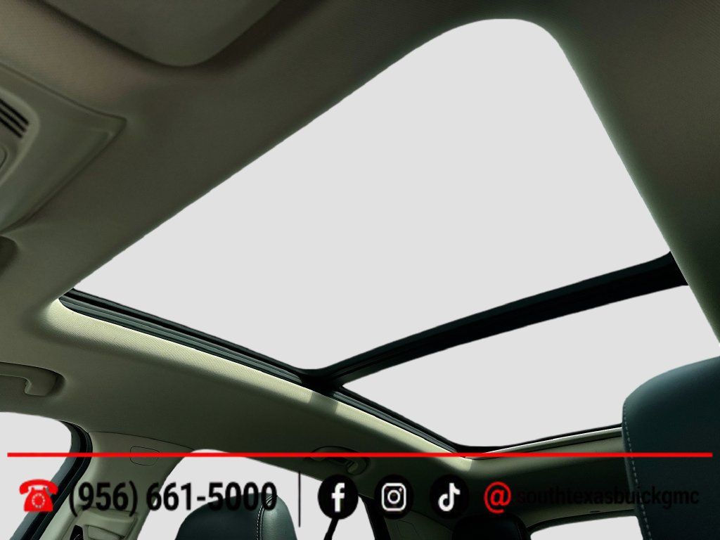 Used 2023 Buick Envision Avenir FWD image 21