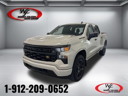 New 2026 Chevrolet Silverado 1500 Custom w/ LPO, Dark Essentials Package