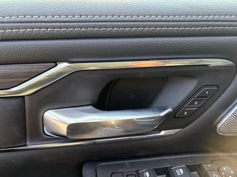 New 2026 RAM 1500 Laramie AWD/4WD image 13