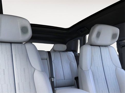 New 2026 Cadillac Lyriq Premium Luxury image 24