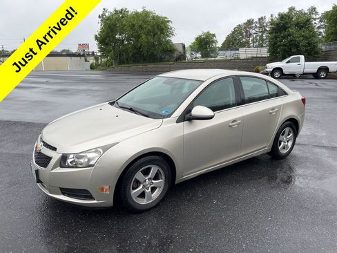 Used 2014 Chevrolet Cruze LT FWD image 5