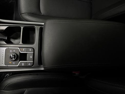 Used 2025 Kia Sorento EX image 20