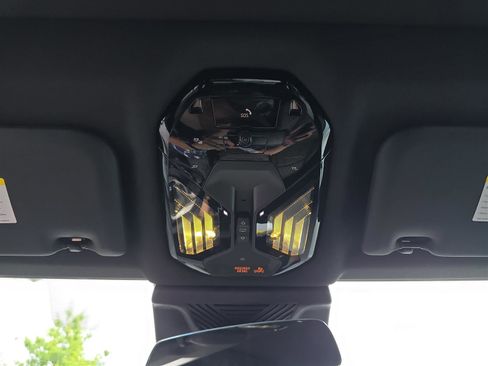 Used 2025 BMW X3 xDrive30i w/ Premium Package image 31