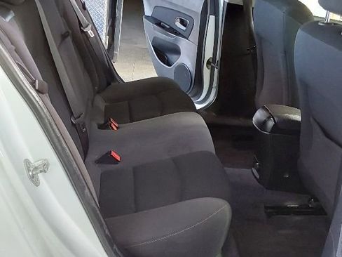 Used 2012 Chevrolet Cruze LT image 18