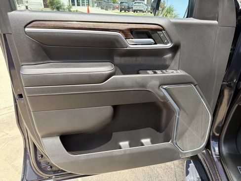 Used 2022 GMC Sierra 1500 Elevation RWD image 22