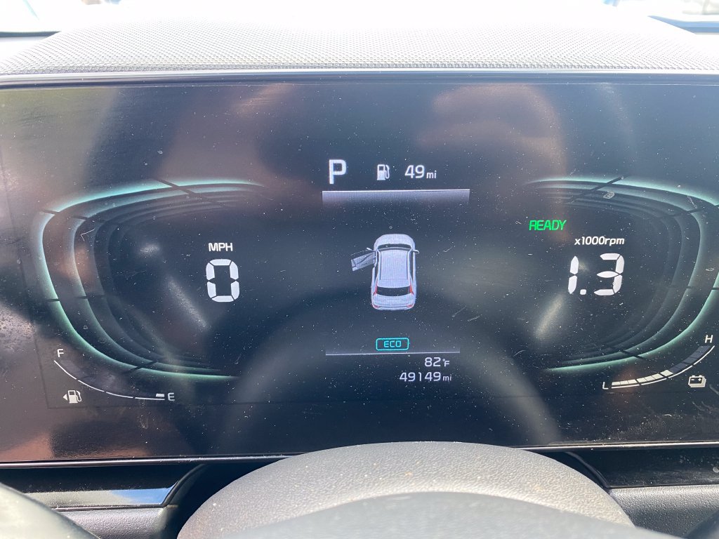 Used 2023 Kia Niro EX Touring FWD image 15