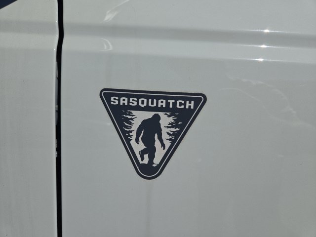Used 2022 Ford Bronco 2-Door w/ Sasquatch Package AWD/4WD image 10