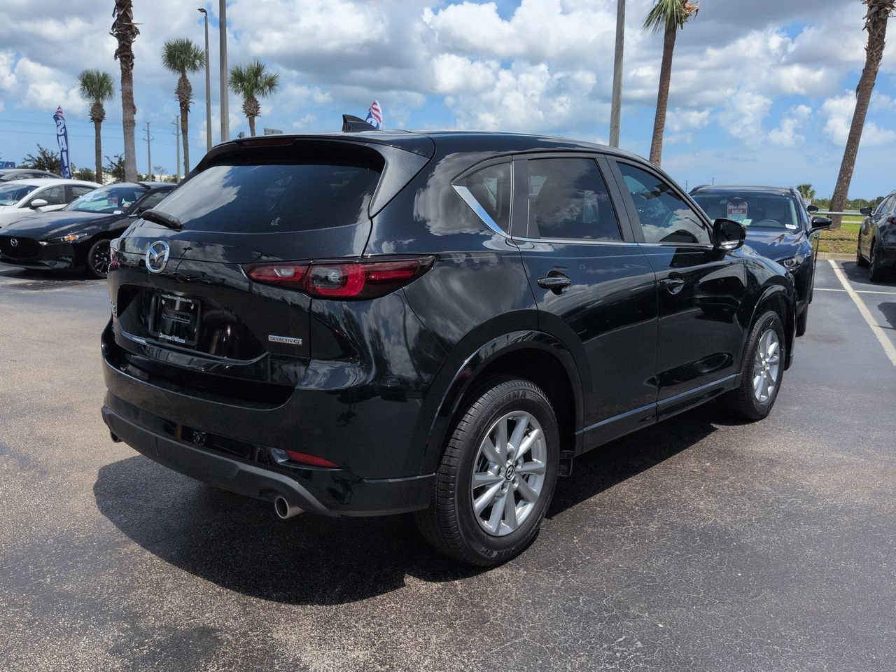 Used 2024 MAZDA CX-5 AWD 2.5 S w/ Select Package image 4