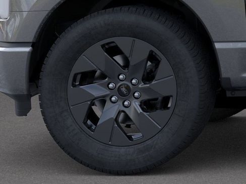 New 2025 Ford F150 Lightning Lariat image 19