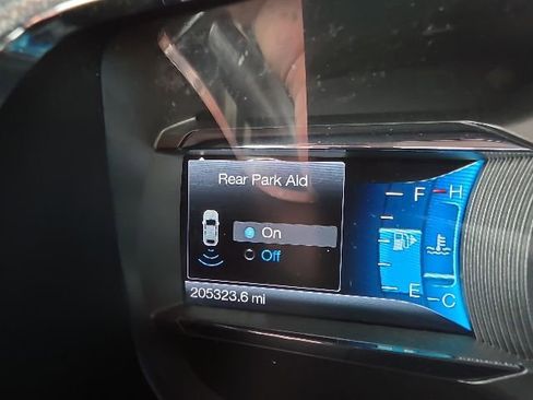 Used 2015 Ford Taurus SHO w/ Equipment Group 401A AWD/4WD image 11