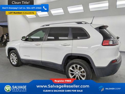 Used 2020 Jeep Cherokee Latitude FWD image 3