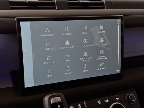 Used 2025 Land Rover Defender 110 S image 35