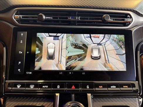 New 2026 Aston Martin V8 Vantage Coupe image 19