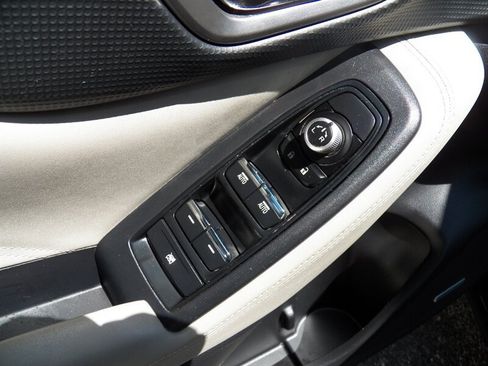 Used 2019 Subaru Forester Limited AWD/4WD image 16