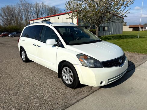 Used 2009 Nissan Quest S w/ Drivers Pkg image 3