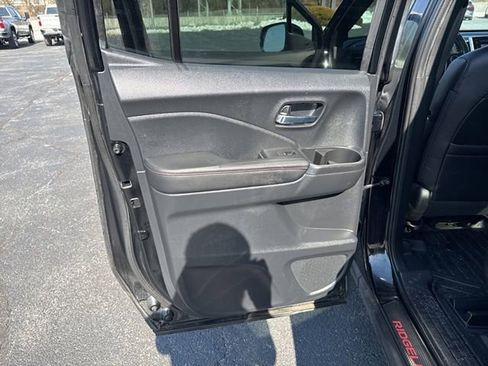 Used 2020 Honda Ridgeline Black Edition image 25