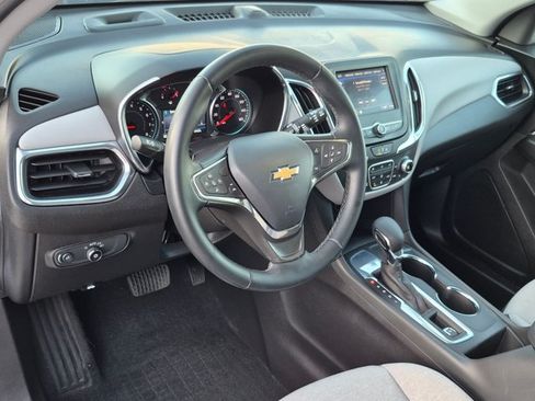 Used 2023 Chevrolet Equinox LT FWD image 11