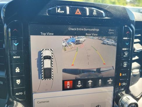 Used 2022 RAM 3500 Limited AWD/4WD image 21