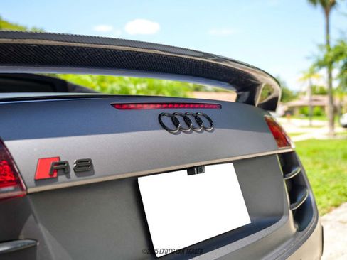 Used 2011 Audi R8 V10 image 65