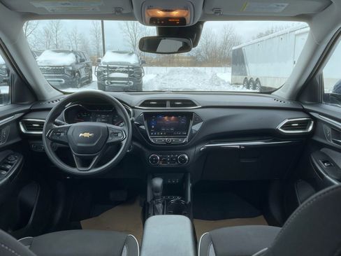Used 2023 Chevrolet TrailBlazer LT w/ Convenience Package image 22