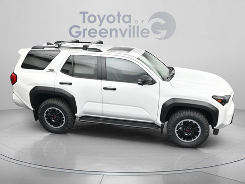 Used 2025 Toyota 4Runner TRD Off-Road Premium AWD/4WD image 18