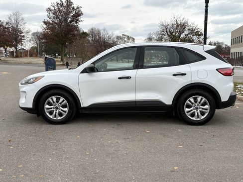 Used 2020 Ford Escape S image 7