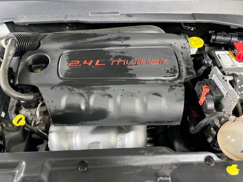 Used 2022 Jeep Compass Limited AWD/4WD image 28