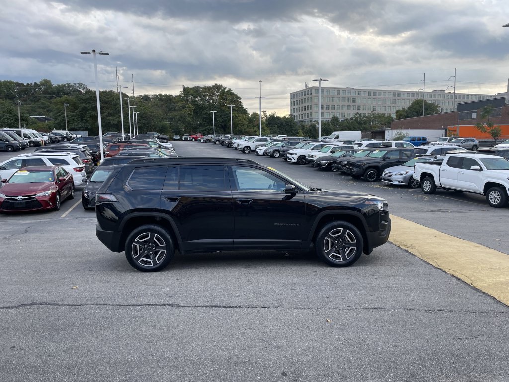 Used 2026 Jeep Cherokee Limited AWD/4WD image 7