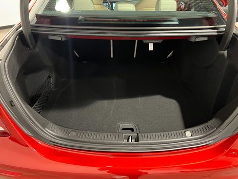 Used 2020 Mercedes-Benz E 350 4MATIC Sedan w/ Parking Assistance Package image 33