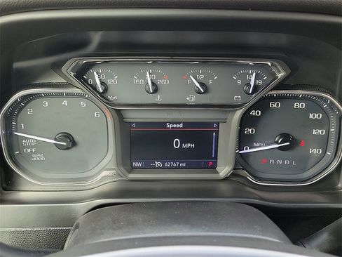 Used 2019 GMC Sierra 1500 SLE w/ SLE Value Package image 17