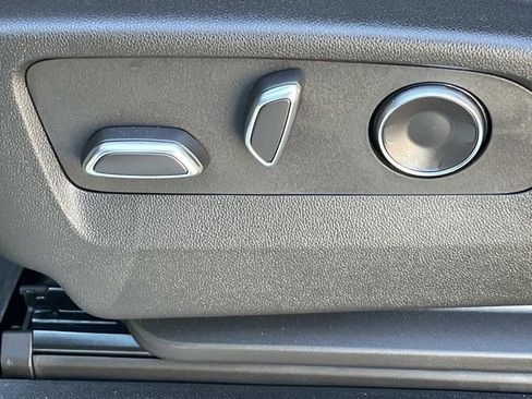 Used 2024 GMC Yukon Denali w/ Max Trailering Package image 27