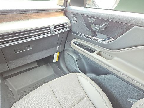 New 2025 Lincoln Corsair Grand Touring w/ Equipment Group 302A image 11