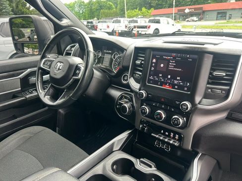Used 2023 RAM 2500 Big Horn w/ Night Edition AWD/4WD image 27