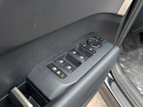 New 2027 Kia Telluride S image 15