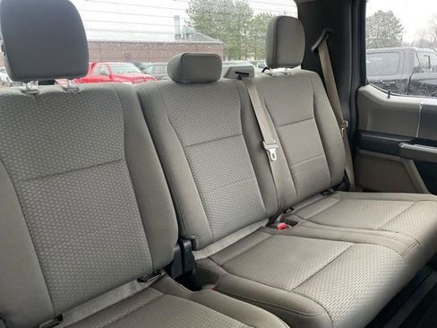 Used 2017 Ford F250 XLT w/ XLT Premium Package image 18