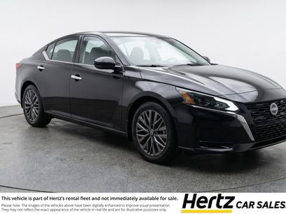 Used 2025 Nissan Altima 2.5 SV