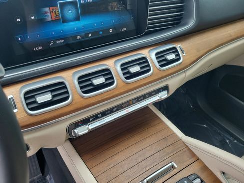 Used 2023 Mercedes-Benz GLE 350 image 22