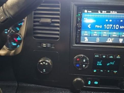 Used 2014 GMC Sierra 2500 SLE w/ SLE Preferred Package image 16