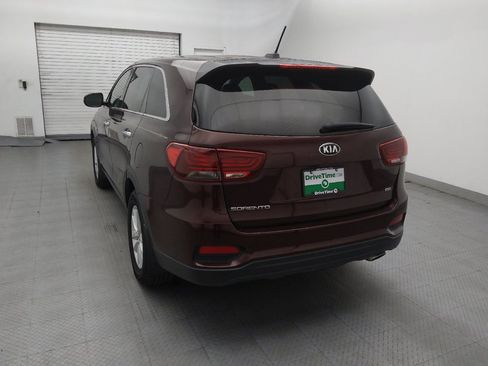 Used 2019 Kia Sorento FWD image 6