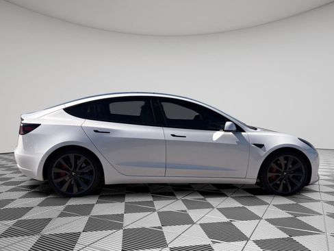 Used 2020 Tesla Model 3 Performance image 4