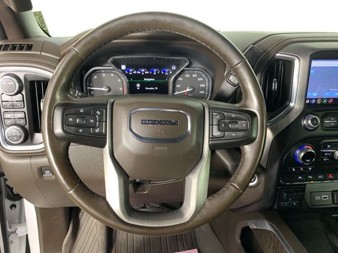 Used 2021 GMC Sierra 1500 Denali w/ Driver Alert Package II AWD/4WD image 22