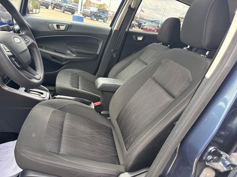 Used 2022 Ford EcoSport SE w/ SE Convenience Package image 8