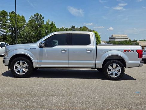 Used 2019 Ford F150 Platinum w/ Equipment Group 701A Luxury AWD/4WD image 2